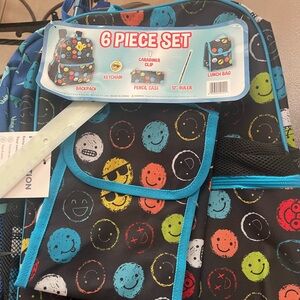 A.D.Ventures Backpack Set, Smiley Faces, 
6 in 1 Backpack with accessories
